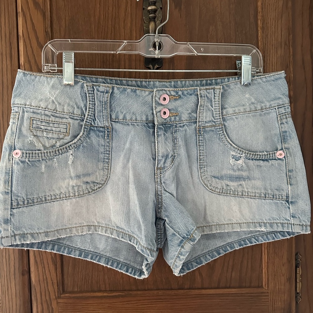 So Wear It Declare It Light Blue Jean Shorts with Pink Accents
